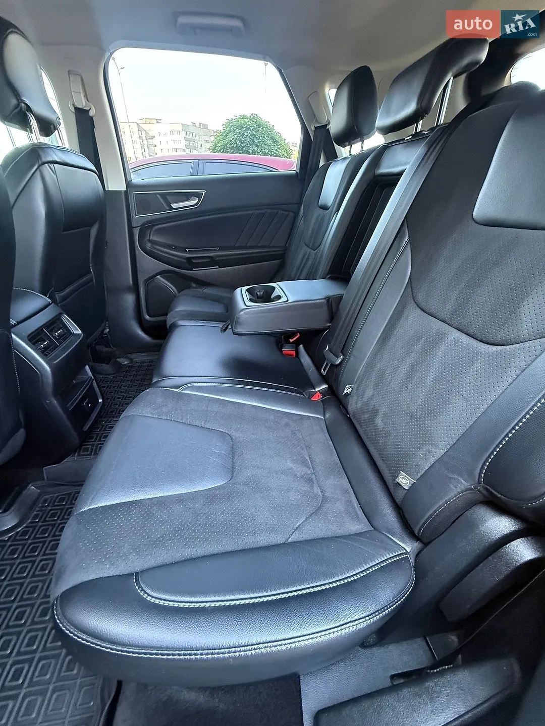 2016 Ford Edge - мініатюра 17