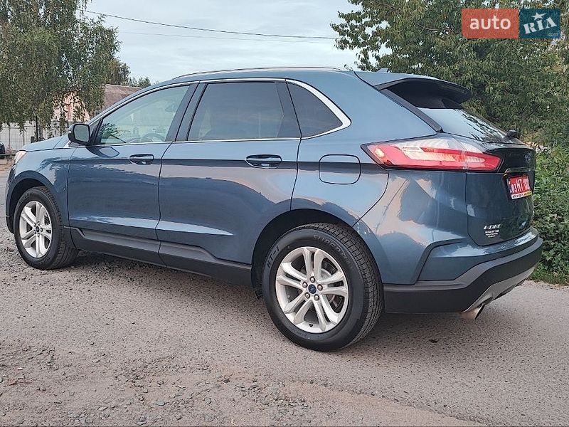 Внедорожник / Кроссовер Ford Edge 2019 в Дубно