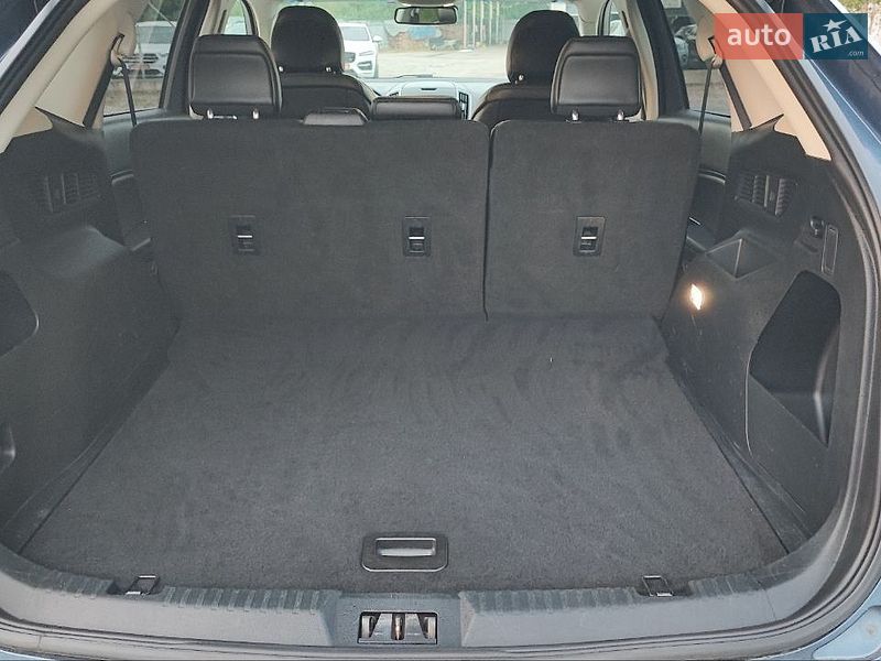 Внедорожник / Кроссовер Ford Edge 2019 в Дубно