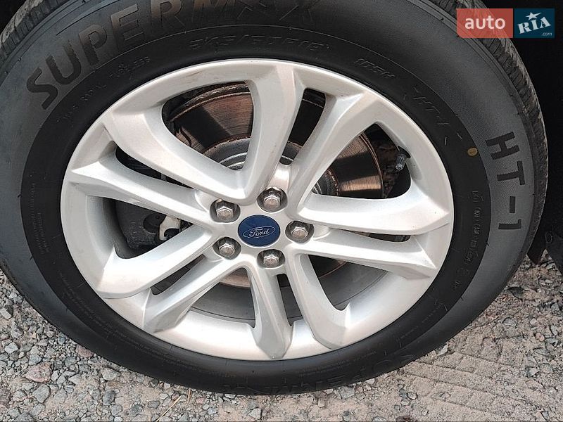 Внедорожник / Кроссовер Ford Edge 2019 в Дубно