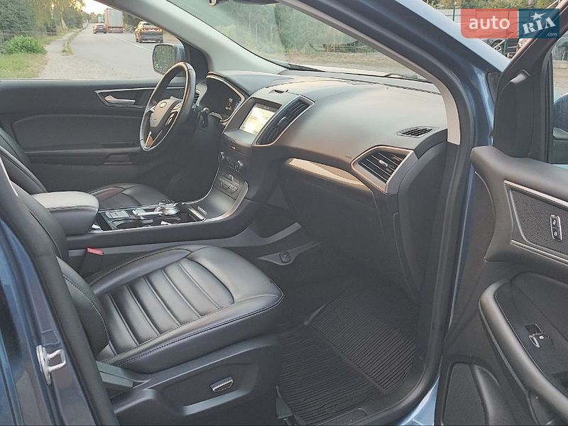 Внедорожник / Кроссовер Ford Edge 2019 в Дубно