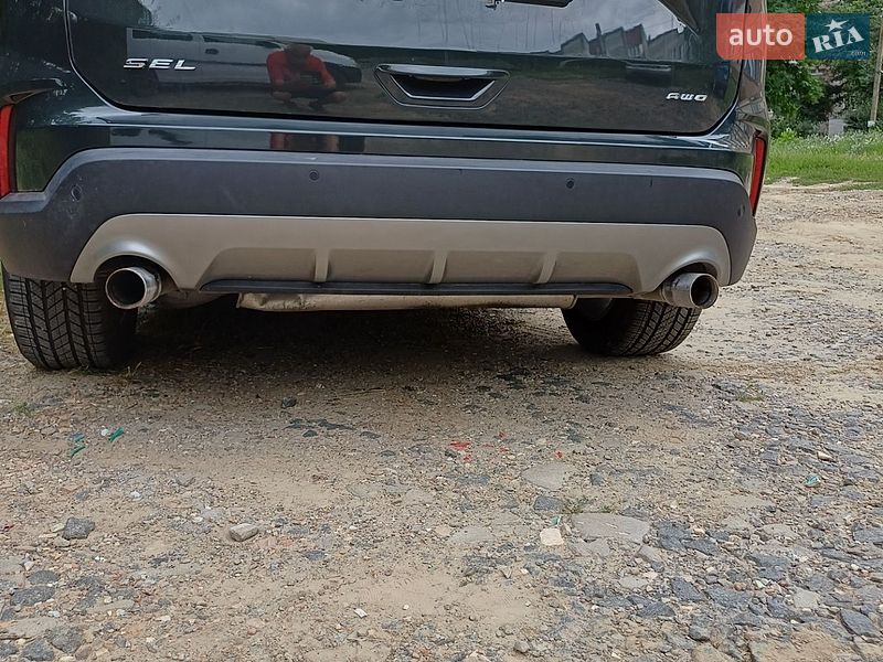 Ford Edge, фото з оголошення