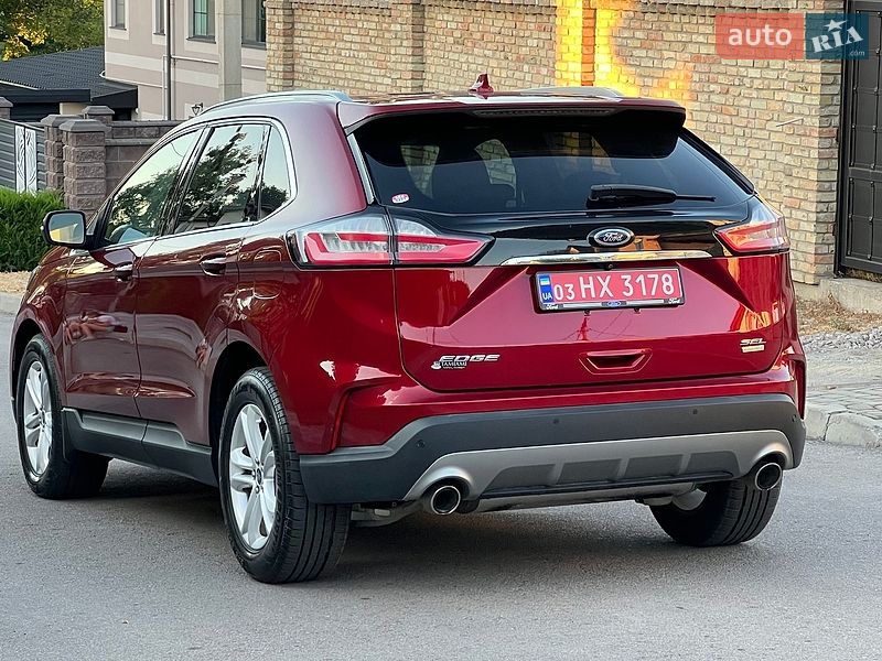 Позашляховик / Кросовер Ford Edge 2019 в Рівному
