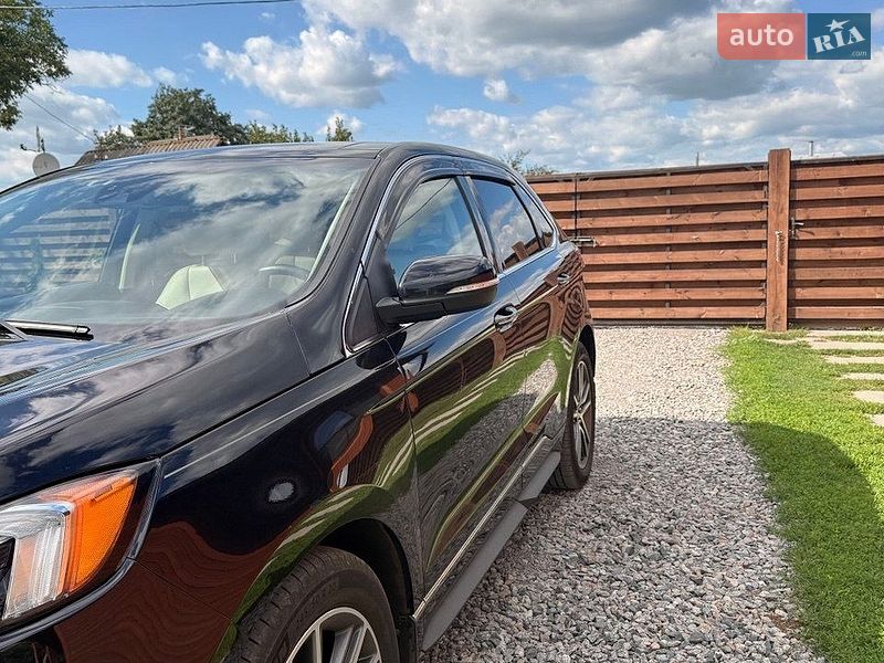 Позашляховик / Кросовер Ford Edge 2019 в Києві
