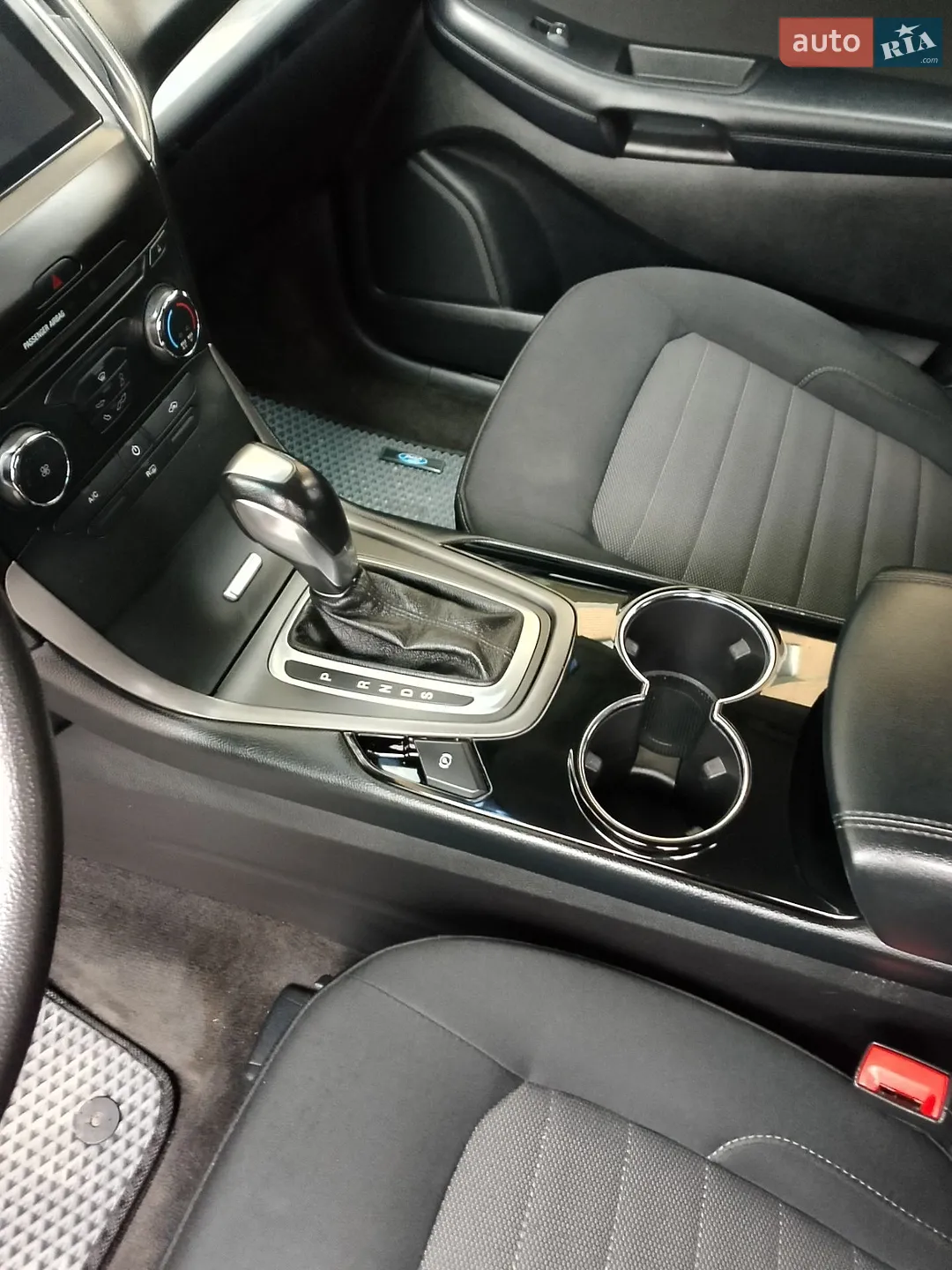 2018 Ford Edge - мініатюра 24