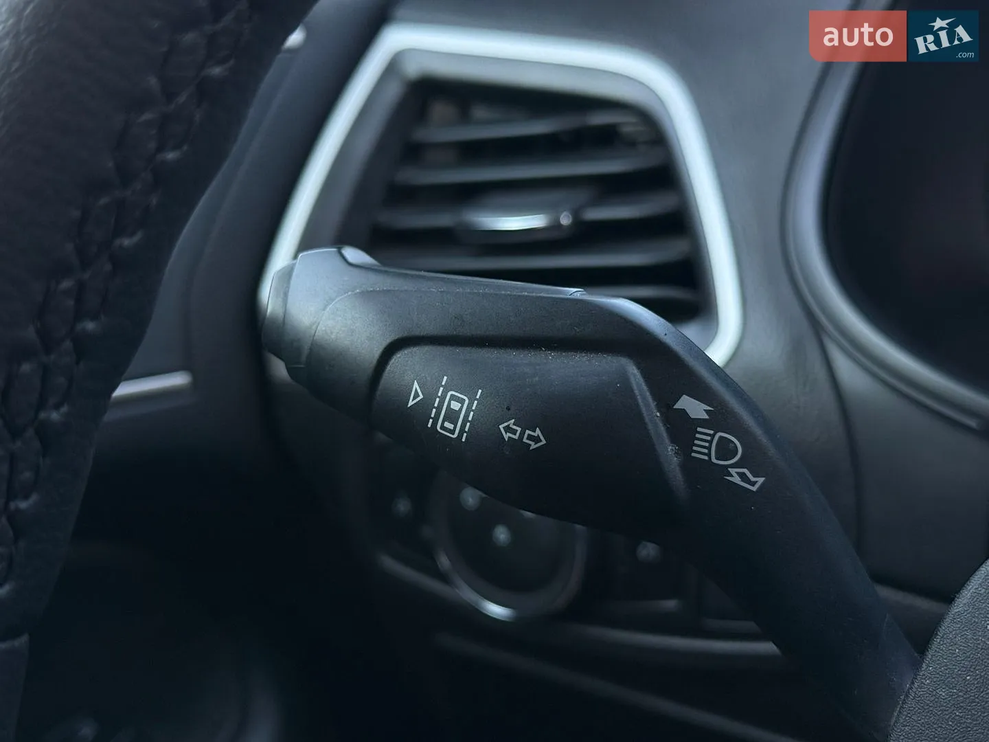 2023 Ford Edge - мініатюра 23