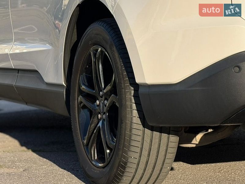Внедорожник / Кроссовер Ford Edge 2015 в Ивано-Франковске