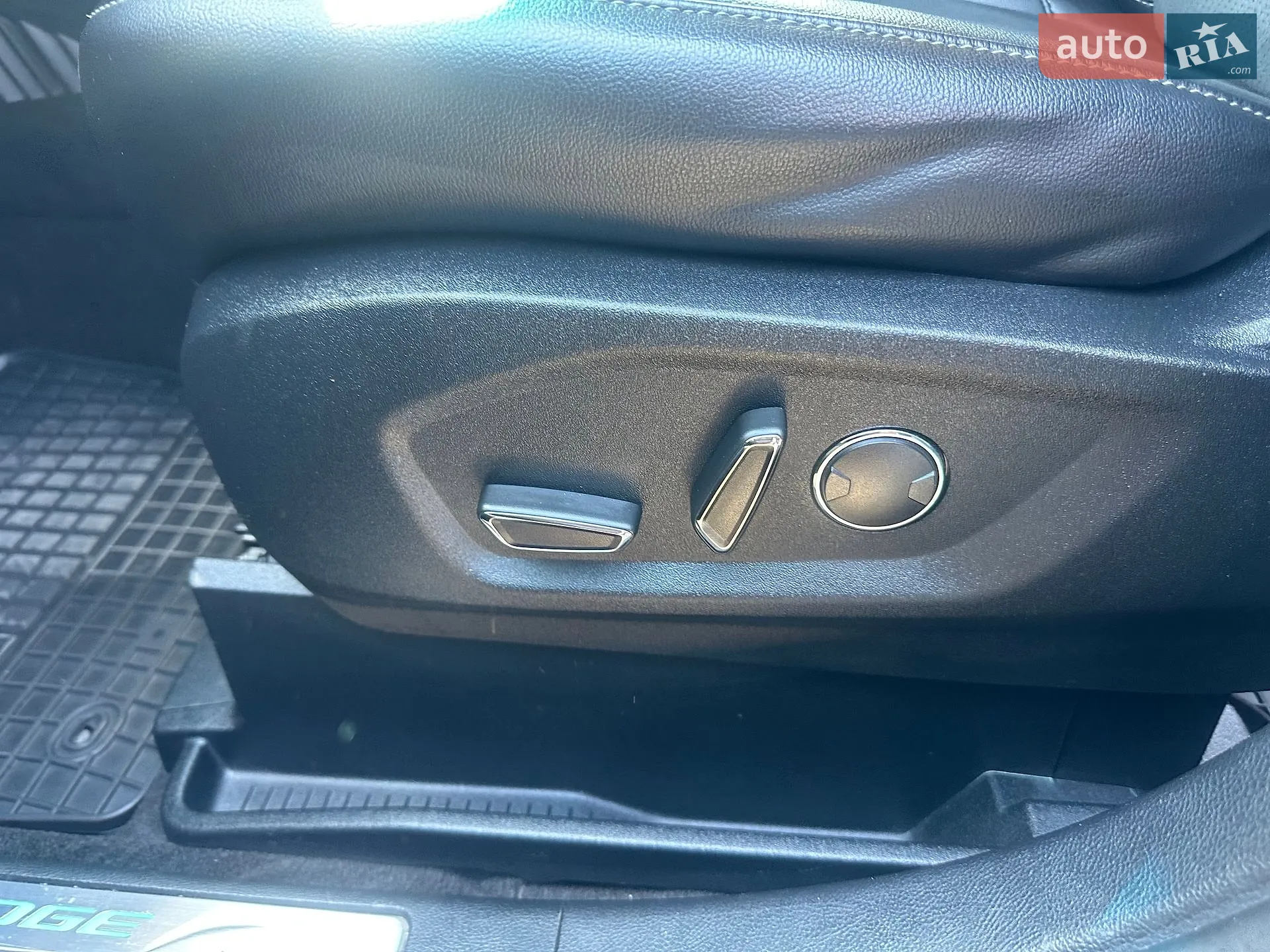2018 Ford Edge - мініатюра 14