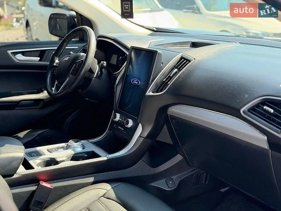 2021 Ford Edge - мініатюра 4