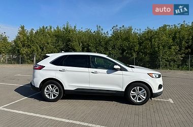 Позашляховик / Кросовер Ford Edge 2019 в Дубні