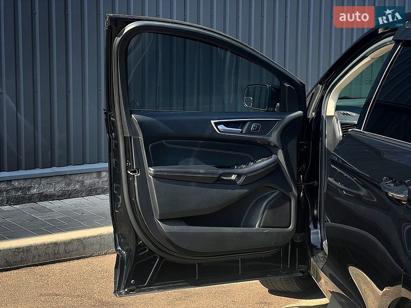 Внедорожник / Кроссовер Ford Edge 2016 в Николаеве