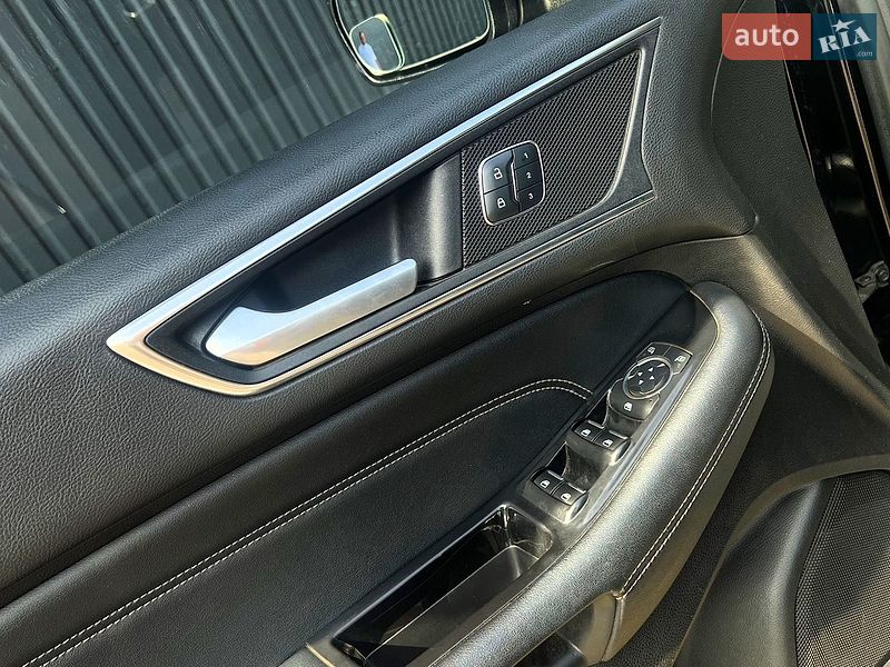 Внедорожник / Кроссовер Ford Edge 2016 в Николаеве
