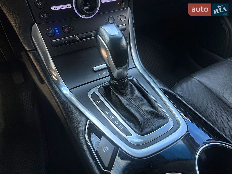 Внедорожник / Кроссовер Ford Edge 2016 в Николаеве