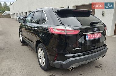 Позашляховик / Кросовер Ford Edge 2019 в Рівному