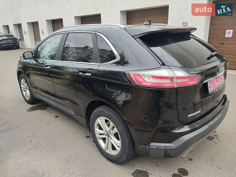 Позашляховик / Кросовер Ford Edge 2019 в Рівному