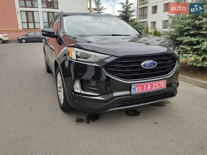 Позашляховик / Кросовер Ford Edge 2019 в Рівному