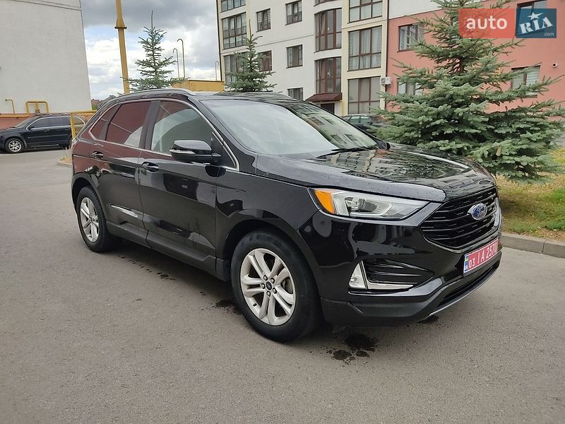 Позашляховик / Кросовер Ford Edge 2019 в Рівному