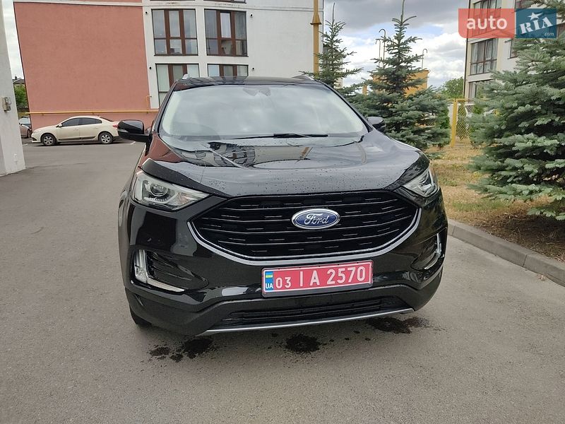 Позашляховик / Кросовер Ford Edge 2019 в Рівному