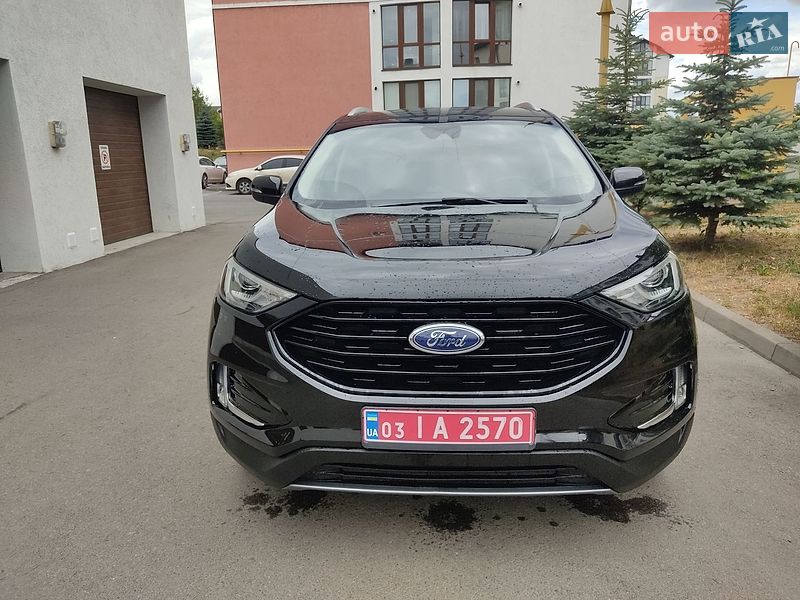 Позашляховик / Кросовер Ford Edge 2019 в Рівному