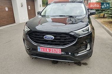 Позашляховик / Кросовер Ford Edge 2019 в Рівному