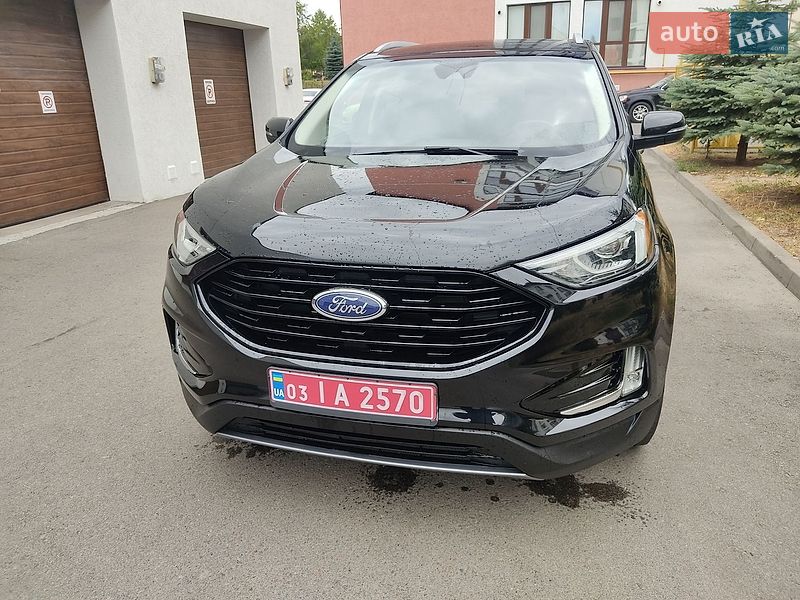 Позашляховик / Кросовер Ford Edge 2019 в Рівному