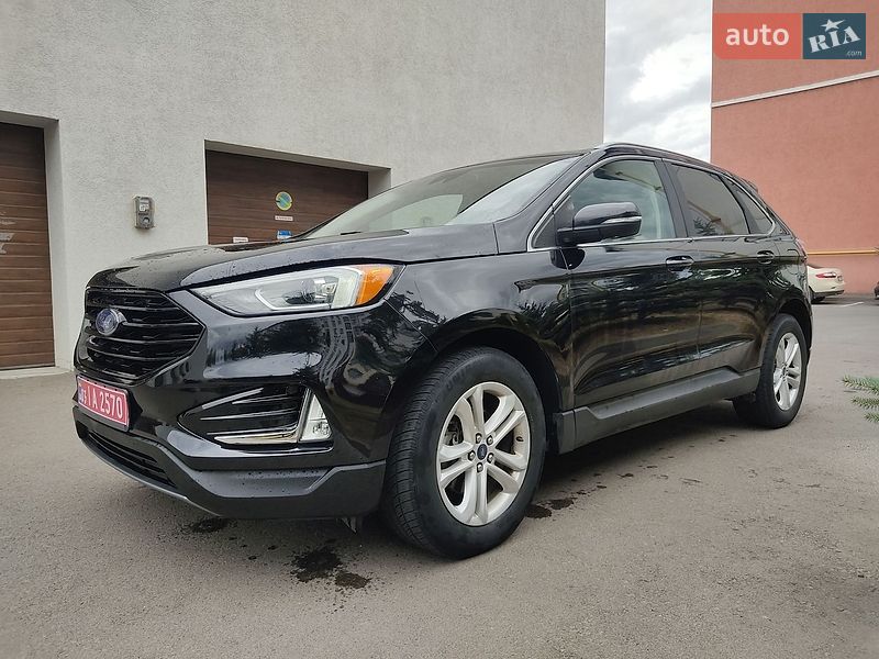 Позашляховик / Кросовер Ford Edge 2019 в Рівному