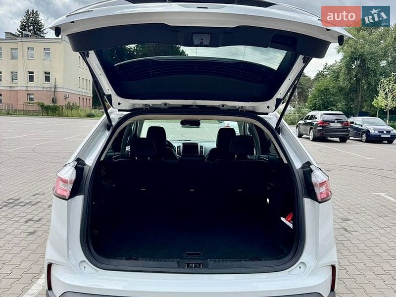 Внедорожник / Кроссовер Ford Edge 2022 в Чернигове