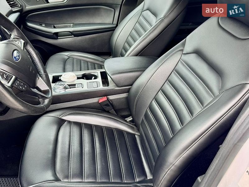 Внедорожник / Кроссовер Ford Edge 2022 в Чернигове