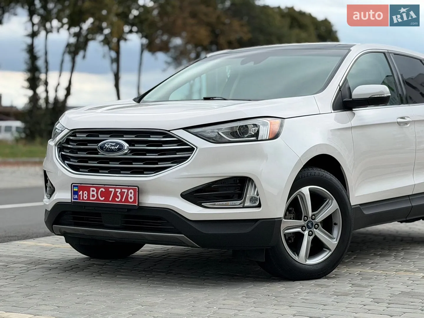 2019 Ford Edge - мініатюра 2