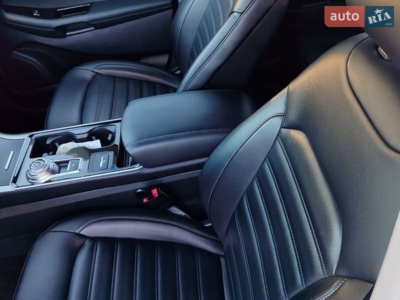 Позашляховик / Кросовер Ford Edge 2019 в Умані