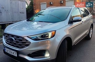 Позашляховик / Кросовер Ford Edge 2019 в Умані