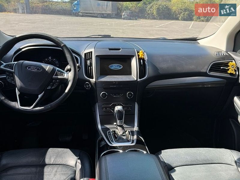 Позашляховик / Кросовер Ford Edge 2017 в Ужгороді