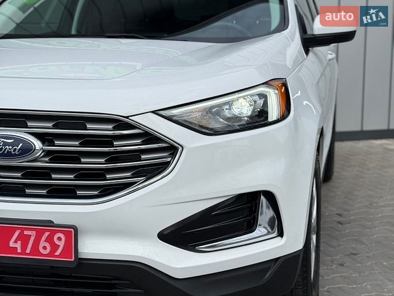 Позашляховик / Кросовер Ford Edge 2022 в Володимирі