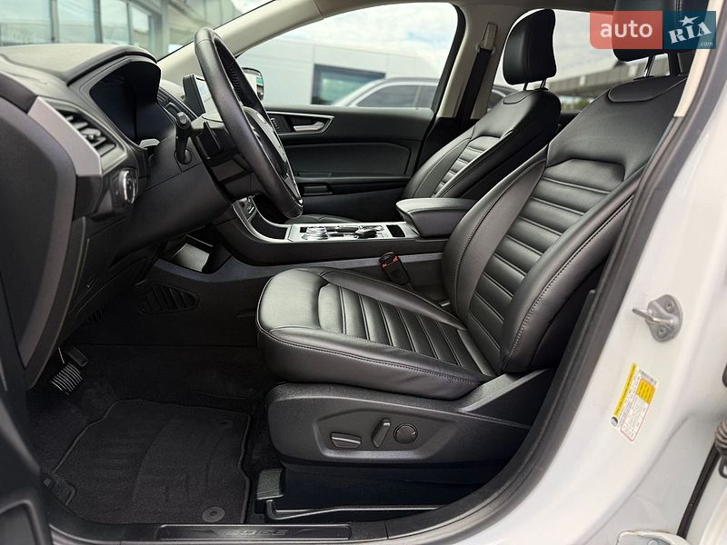 Позашляховик / Кросовер Ford Edge 2022 в Володимирі
