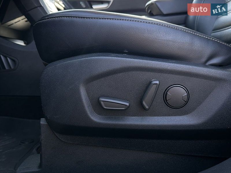 Позашляховик / Кросовер Ford Edge 2020 в Білогородці