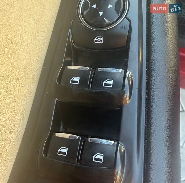 Внедорожник / Кроссовер Ford Edge 2015 в Тернополе фото 13 Внедорожник / Кроссовер Ford Edge 2015 в Тернополе