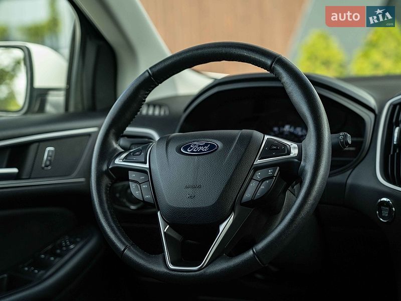 Позашляховик / Кросовер Ford Edge 2023 в Чернівцях