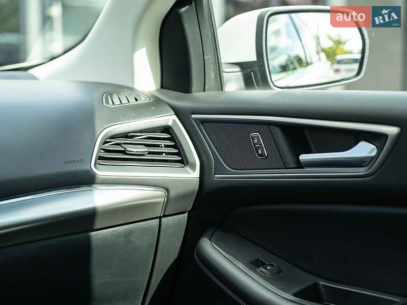 Позашляховик / Кросовер Ford Edge 2023 в Чернівцях