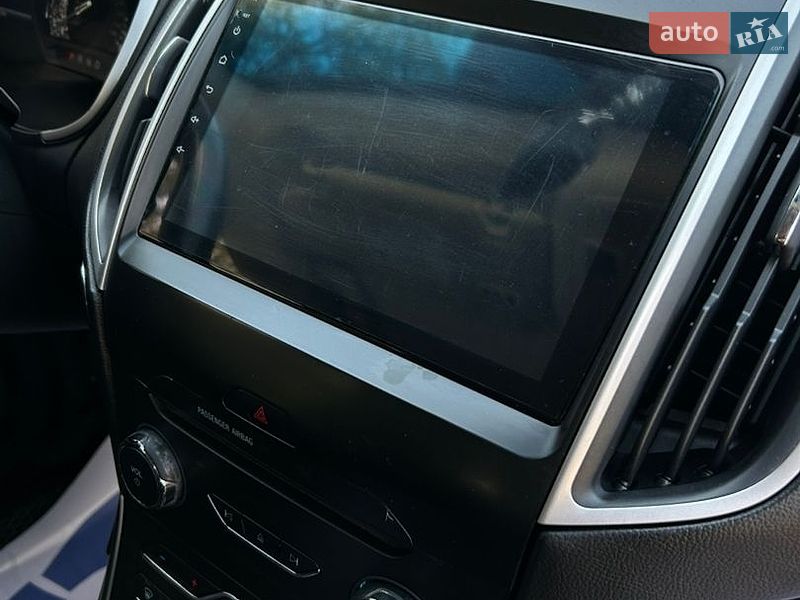 Позашляховик / Кросовер Ford Edge 2016 в Косові