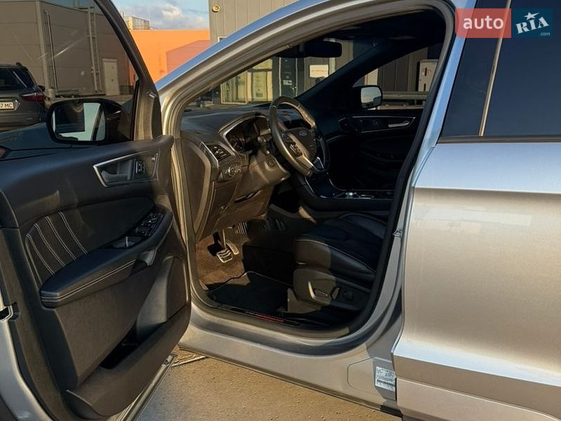 Внедорожник / Кроссовер Ford Edge 2020 в Киеве