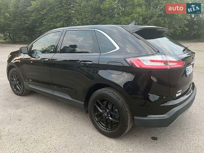 Позашляховик / Кросовер Ford Edge 2022 в Острозі