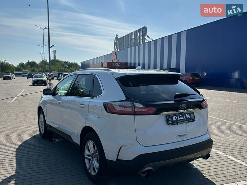 Позашляховик / Кросовер Ford Edge 2019 в Дубні