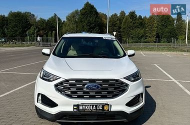 Позашляховик / Кросовер Ford Edge 2019 в Дубні