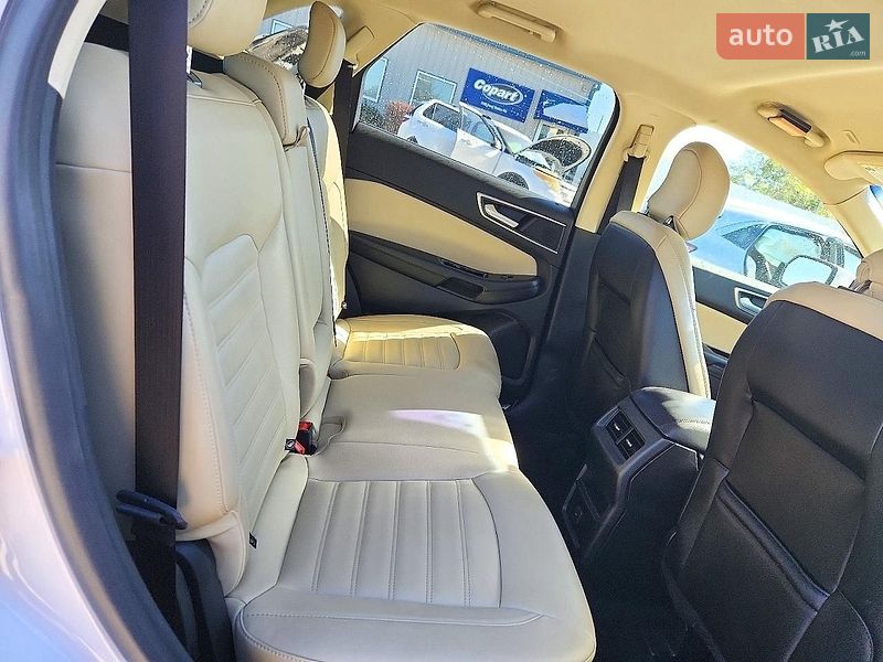 Внедорожник / Кроссовер Ford Edge 2018 в Киеве