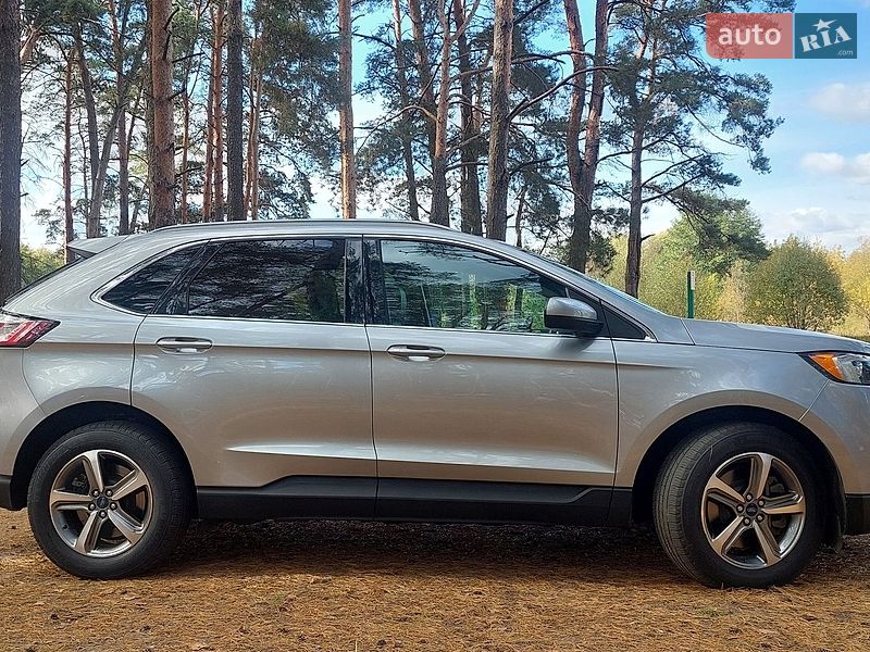 Позашляховик / Кросовер Ford Edge 2022 в Сумах