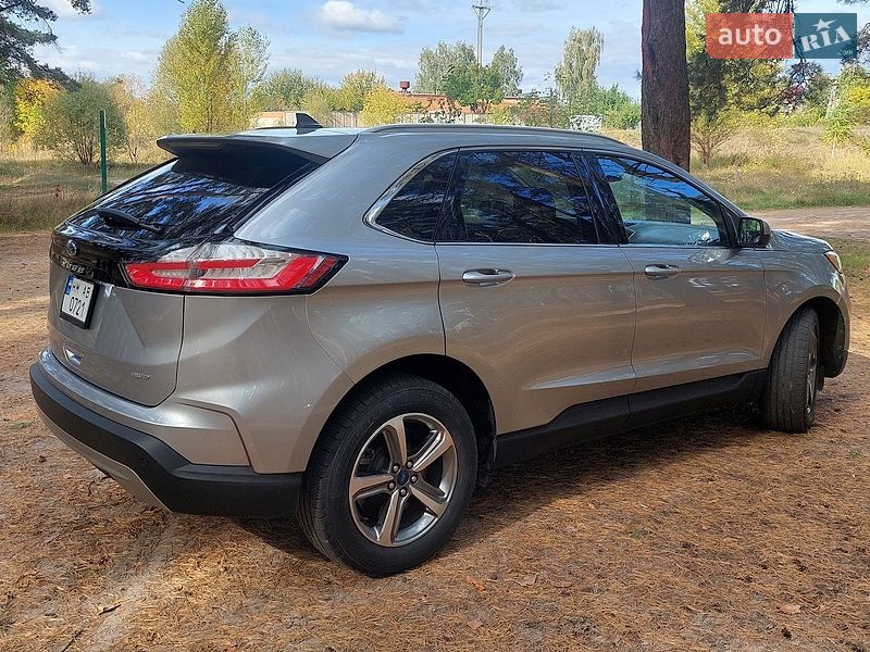 Позашляховик / Кросовер Ford Edge 2022 в Сумах