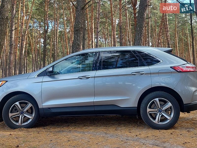 Позашляховик / Кросовер Ford Edge 2022 в Сумах