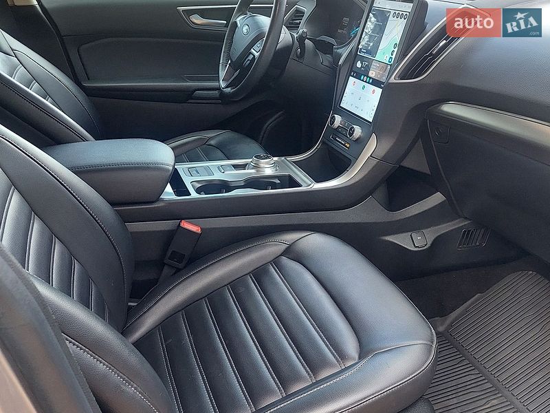 Позашляховик / Кросовер Ford Edge 2022 в Сумах