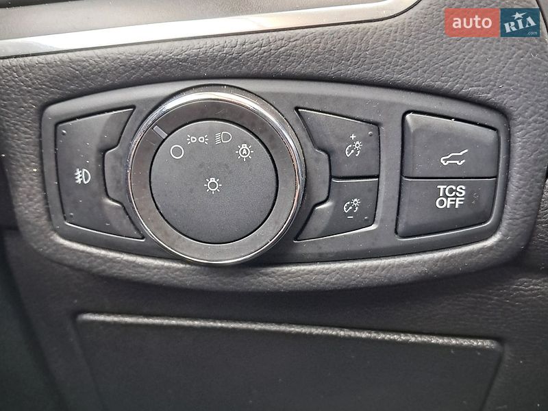 Позашляховик / Кросовер Ford Edge 2021 в Рівному