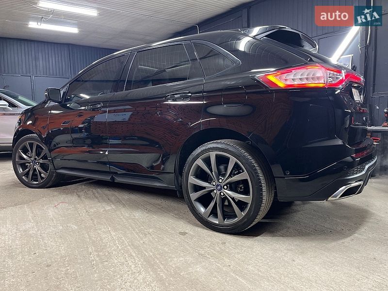 Позашляховик / Кросовер Ford Edge 2018 в Броварах